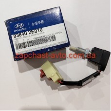 Датчик педали сцепления Accent 06-10, Rio, Getz, I20, Sportage Mobis 93840-2E010 Датчик педали сцепления Accent 06-10, Rio, Getz, I20, Sportage Mobis 93840-2E010