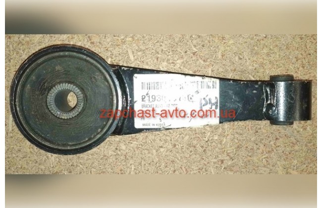 Подушка двигателя Getz 1.3-1.6 PH 21930-1C130
