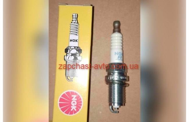 Свечи зажигания Hyundai Kia NGK Корея 18814-11051, BKR5ES-11
