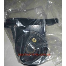 Подушка двигателя передняя Tucson 04- Mobis 21910-2E002