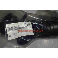 Патрубок воздушного фильтра Tucson, Sportage 04- Mobis 28139-2E000