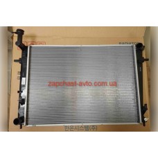 Радиатор Tucson 2l бензин МКПП HCC (креп.диф.4см) 25310-2E150