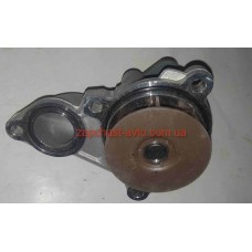 Помпа Accent, IX35, Sportage, I30, Carens 1.5-1.7 CRDI Mobis 25100-2A300